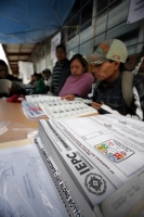 Domingo 21 de noviembre. Las elecciones extraordinarias para el elección del presidente municipal de San Juan Chamula se llevan a cabo esta mañana en los parajes y comunidades de esta localidad de los altos de Chiapas.