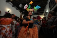 Sábado 14 de enero del 2017. Chiapa de Corzo. Las Chuntá son personajes vestidos a la usanza de las mujeres indígenas de la de presión central de Chiapas quienes recorren las calles de esta colonial ciudad de la ribera del rio Grijalva gritando vivas y ba