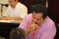 Jueves 5 de diciembre del 2013. Tuxtla Gutiérrez. El diputado local Jesús Alejo Orantes acusa a sus compañeros de las bancadas priistas de haber participado en el desfalco de la administración anterior en el estado de Chiapas.