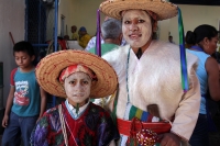 Martes 24 de mayo del 2016. Suchiapa. La Danza del Calalá es representada por los jóvenes de la comunidad quienes recorren las ermitas gritando y acompañando  las ofrendas en las fiestas patronales del Corpus Christi.