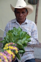 Martes 24 de mayo del 2016. Suchiapa. La Danza del Calalá es representada por los jóvenes de la comunidad quienes recorren las ermitas gritando y acompañando  las ofrendas en las fiestas patronales del Corpus Christi.