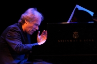 Domingo 31 de agosto del 2014. Tuxtla Gutiérrez. Richard Clayderman esta noche en concierto en la capital del estado de Chiapas. Domingo 31 de agosto del 2014. Tuxtla Gutiérrez. Richard Clayderman esta noche en concierto en la capital del estado de Chiapas.