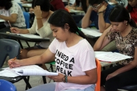 Martes 2 5 de junio del 2019. Tuxtla Gutiérrez. Esta mañana, los estudiantes y aspirantes a nuevo ingreso presentan los exámenes de admisión para el Colegio de Bachilleres de Chiapas.