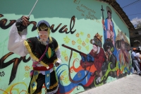 Miércoles 9 de marzo. La celebración del Carnaval Zoque Coiteco llega a sus últimos momentos con la algarabía del primer día; los danzantes recorren las calles bailando y gritando. Los Chores agitan sus chicotes, mientras que los cazadores van armados con