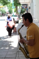 Domingo 26 de julio del 2020. Tuxtla Gutiérrez. Los prestadores de servicios turísticos y restauranteros continúan preparando las medidas sanitarias, para ofrecer los diferentes platillos a su concurrida clientela tuxtleca