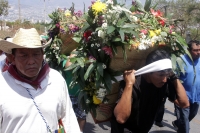 Domingo 15 de marzo del 2015. Tuxtla Gutiérrez. La comunidad Zoque de Tuxtla Gutiérrez, durante la caminata del regreso de Las Vírgenes de Copoya.