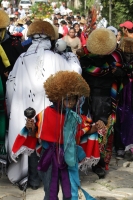 Martes 14 de octubre del 2014. Tuxtla Gutiérrez. Las fiestas patronales de la Virgen del Rosario se llevan a cabo durante la octava de la advocación de María por la mayordomía y priostería de la comunidad Zoque cuando las Vírgenes (Candelaria, María de Ol