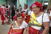 Martes 14 de octubre del 2014. Tuxtla Gutiérrez. Las fiestas patronales de la Virgen del Rosario se llevan a cabo durante la octava de la advocación de María por la mayordomía y priostería de la comunidad Zoque cuando las Vírgenes (Candelaria, María de Ol