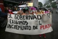 Miércoles 28 de agosto del 2013. Tuxtla Gutiérrez. Los jóvenes normalistas marchan sin pantalones para exigir plazas de trabajo a la administración del estado de Chiapas.