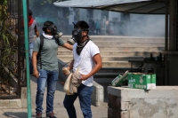 20210512. Tuxtla G. Protestas y desalojo de Normalistas en Chiapas