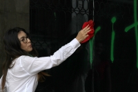 Lunes 11 de marzo del 2019. Tuxtla Gutiérrez. Las pintas se borran pero no la memoria; Dianne Padilla, feminista chiapaneca habla sobre las protestas del Día de la Mujer ese medio día en el congreso local.