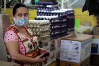 Domingo 19 de julio del 2020. Tuxtla Gutiérrez. Los locatarios del Mercado 5 de mayo esperan que se incremente la venta de los productos de la canasta básica este lunes cuando #Chiapas vuelva a ser marcado en Semáforo Naranja