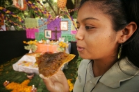 Martes 26 de octubre. El dulce de calabaza es uno de los manjares típicos de las fiestas de día de muertos, el cual puede ser degustado acompañado de bebidas tradicionales chiapanecas.