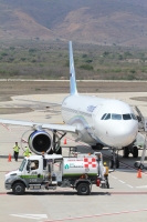 Viernes 1 de abril. El Eco-jet que utilizara desde este d�a bio-turbosina elaborada en el sureste de M�xico llega esta ma�ana al Aeropuerto Internacional  de Chiapas desde la ciudad de M�xico D.F.