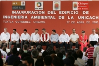 Alonso Lujambio, Secretario de Educación durante su visita al estado de Chiapas, recorre algunas escuelas y universidades así como también participa en la inauguración de las Jornadas Federales de Información Ciudadana este medio día en la ciudad de Tuxtl