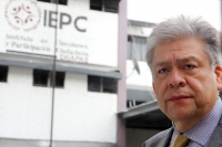 Viernes 13 de noviembre del 2015. Tuxtla Gutiérrez. Los apoderados de la empresa CSI Elecciones SA de CV se dispone a embargar al IEPC-Chiapas (Instituto de Elecciones y Participación Ciudadana) por los adeudos contraídos durante el año 2012, lo cual podr