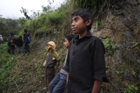 Domingo 6 de enero del 2013. Chilón, Chiapas. La extrema pobreza y las inclemencias del clima continúan enfermando a las familias de la Sierra después de que fallecieran varios menores durante las semanas pasadas.