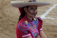 Octubre del 2016. Tuxtla Gutiérrez. El ambiente del trabajo campirano durante el Torneo Nacional Charro que se lleva a cabo en el foro Chiapas.