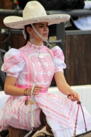 Octubre del 2016. Tuxtla Gutiérrez. El ambiente del trabajo campirano durante el Torneo Nacional Charro que se lleva a cabo en el foro Chiapas.