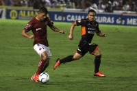 Sábado 31 de agosto del 2013. Tuxtla Gutiérrez. Bajo una intensa lluvia da inicio el partido de Jaguares recibiendo los Xolos de Tijuana.