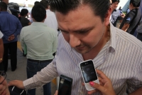 Viernes 6 de diciembre del 2013. Tuxtla Gutiérrez. El diputado Fernando Castellanos Cal y Mayor durante la entrega del equipamiento a las Policías Municipales de Tuxtla.