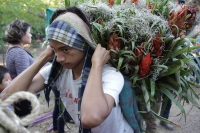 Lunes 21 de diciembre del 2015. Chiapa de Corzo. Los cientos de Floreros llegan esta madrugada a las cercanÃas de la comunidad de la ribera del Grijalva sucios y cansados después de permanecer durante 8 dÃas en las montañas de Los altos de Chiapas donde r Lunes 21 de diciembre del 2015. Chiapa de Corzo. Los cientos de Floreros llegan esta madrugada a las cercanÃas de la comunidad de la ribera del Grijalva sucios y cansados después de permanecer durante 8 dÃas en las montañas de Los altos de Chiapas donde r