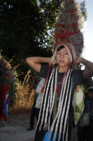 Lunes 21 de diciembre del 2015. Chiapa de Corzo. Los cientos de Floreros llegan esta madrugada a las cercanías de la comunidad de la ribera del Grijalva sucios y cansados después de permanecer durante 8 días en las montañas de Los altos de Chiapas donde r