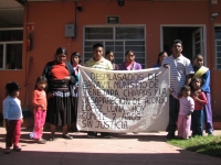 Foto/Frayba. Jueves 5 de diciembre del 2013. San Cristóbal de las Casa. Aspecto de la conferencia de prensa de los desplazados de Banavil, Tenejapa esta mañana en las instalaciones del CDH Fray Bartolomé de las Casas.