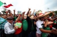 Lunes 23 de junio del 2014. Tuxtla Gutiérrez. Los chiapanecos festejan el triunfo de la selección mexicana sobre Croacia en la glorieta de la Diana la Cazadora con el clásico grito de Eeeeeee…
