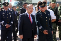 Domingo 19 de febrero del 2017. Berriozábal, Chiapas. Elementos castrenses durante las Celebraciones del CIV aniversario de la creación del ejército Mexicano en las instalaciones del Campo Militar 31-C El Sabino. En la imagen el Secretario de Gobierno de Domingo 19 de febrero del 2017. Berriozábal, Chiapas. Elementos castrenses durante las Celebraciones del CIV aniversario de la creación del ejército Mexicano en las instalaciones del Campo Militar 31-C El Sabino. En la imagen el Secretario de Gobierno de