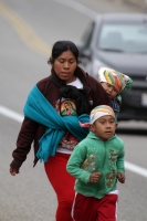 Martes 11 de diciembre del 2018. San Cristóbal de las Casas. Los peregrinos de Los Altos de Chiapas recorren el tramo carretero entre Tuxtla Gutiérrez y San Cristóbal de las  Casas para visitar las ermitas guadalupanas
