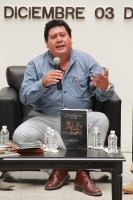 Miércoles 4 de diciembre del 2014. Tuxtla Gutiérrez. Presentación del Libro Dos Movimientos Sociales en la Grafica Chiapaneca del autor Mario Nandayapa