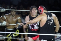 Sábado 6 de octubre del 2013. Tuxtla Gutiérrez. Esta noche se lleva a cabo la función de lucha libre profesional Guerra de Leyendas 2.