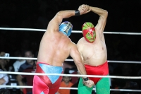 Sábado 6 de octubre del 2013. Tuxtla Gutiérrez. Esta noche se lleva a cabo la función de lucha libre profesional Guerra de Leyendas 2.