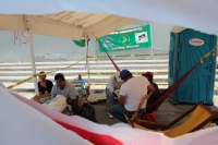 Viernes 9 de marzo del 2018. Tuxtla Gutiérrez. Los militantes de la UNTA en huelga de hambre esperan la llegada de los voluntarios de Cruz Roja para una revisión médica.