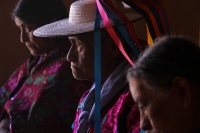 Miércoles 7 de octubre del 2015. San Cristóbal de las Casas. Una Boda Zinacanteca. El Centro de Textiles del Mundo Maya presenta este medio día, la vitrina denominada Una Boda Zinacanteca inspirada en una fotografía fechada en 1963 de la unión de Andrés y