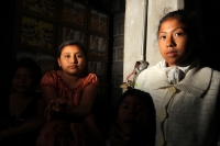 Viernes 27 de diciembre del 2013. Las familias en situación de pobreza reciben alimentos y  despensas del Banco de Alimentos del Centro de Chiapas Maná (Asociación Mexicana de Bancos de Alimentos) quien rescata los productos alimentarios directamente de l