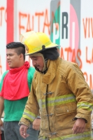 Mayo del 2015. Tuxtla Gutiérrez. Durante la jornada de incendios de edificios de partidos políticos del Movimiento Magisterial.