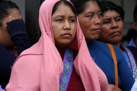 Martes 8 de octubre del 2019. Tuxtla Gutiérrez. Indígenas de la región socioeconómica de Los Bosques se manifiestan este medio día en la entrada del edificio del gobierno de Chiapas