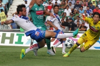 Domingo 28 de agosto del 2016. Tuxtla Gutiérrez. Jaguares de Chiapas pierde 0-3 ante el Puebla, esta tarde en el estadio Zoque Domingo 28 de agosto del 2016. Tuxtla Gutiérrez. Jaguares de Chiapas pierde 0-3 ante el Puebla, esta tarde en el estadio Zoque