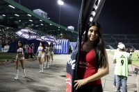 Sábado 30 de abril del 2016. Tuxtla Gutiérrez. Como en cada partido, las bellas animadoras presentan la mejor cara del fut bol de los Jaguares de Chiapas.