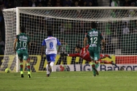 Sábado 7 de marzo del 2015. Tuxtla Gutiérrez. Aspectos del partido entre Jaguares de Chiapas y El Puebla esta noche en el estadio Zoque.