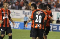 Viernes 14 de septiembre del 2012. Tuxtla Gutiérrez, Chiapas. El equipo Jaguares de Chiapas obtiene un respiro al ganar por dos tantos a cero al Toluca, esta noche en el Estadio Zoque de esta ciudad.