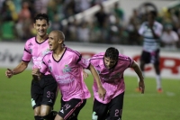 Sábado 18 de octubre del 2014. Tuxtla Gutiérrez. Aspecto del partido entre jaguares de Chiapas y Santos Laguna.