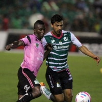 Sábado 18 de octubre del 2014. Tuxtla Gutiérrez. Aspecto del partido entre jaguares de Chiapas y Santos Laguna.