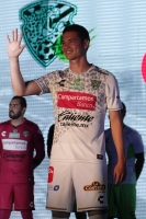Jueves 14 de julio del 2016. Tuxtla Gutiérrez. Esta noche el equipo Jaguares de Chiapas presenta el uniforme con lo que competirá en esta temporada del fut bol profesional mexicano.