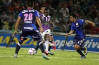 Sábado 31 de octubre del 2015. Tuxtla Gutiérrez. Jaguares de Chiapas recibe esta noche al Puebla, esta noche en el estadio Zoque de este estado del sureste de México.