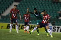 Sábado 18 de abril del 2015. Tuxtla Gutiérrez. Del partido entre Jaguares de Chiapas y los Tiburones del Veracruz.