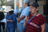 20240220. Tuxtla. Maestros jubilados exigen el pago de pensiones en las calles de la ciudad.
