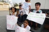 Viernes 20 de marzo del 2015. Tuxtla Gutiérrez. En la víspera se realizo la marcha silenciosa por la memoria de la niña fallecida en una guardería de Tuxtla. (Marcha por Kimy)